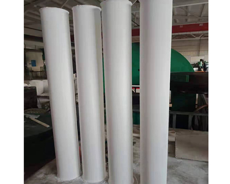 Dry bag type isostatic press Tubular products